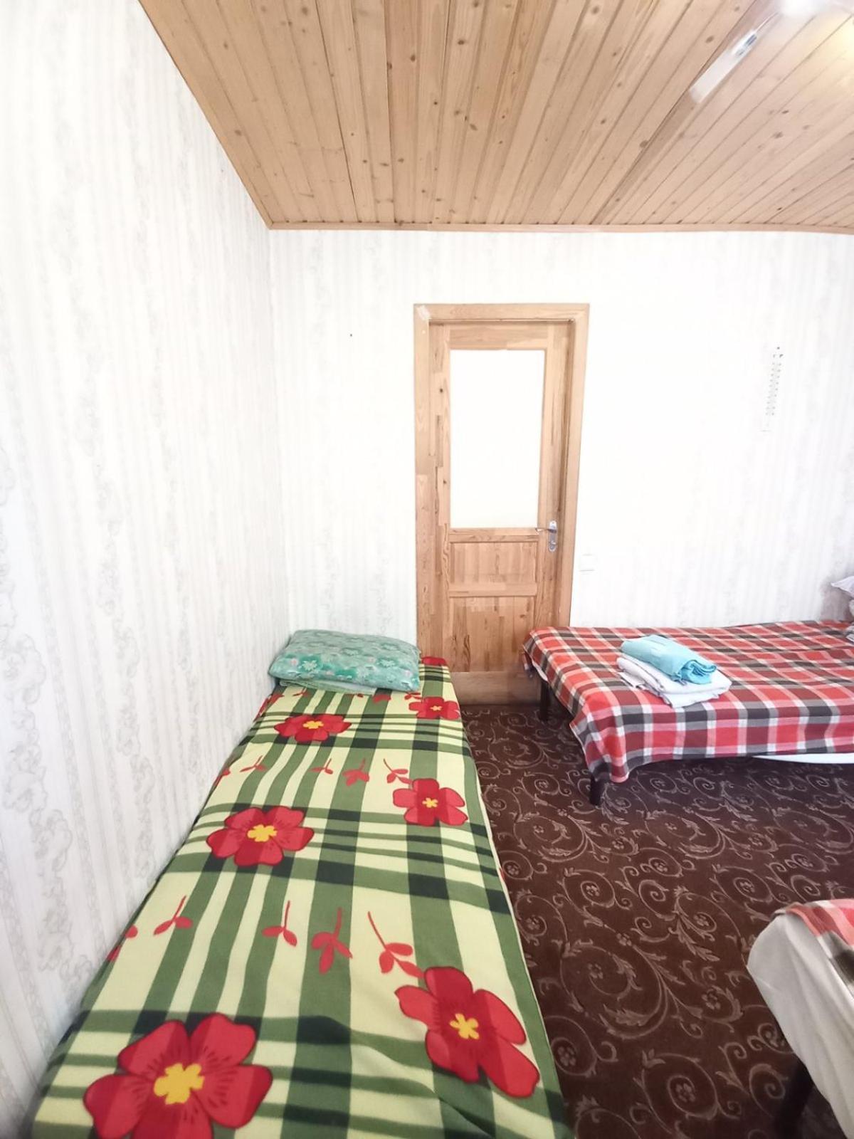 Частный Дом, Р-Н 3 Городской Больницы 切尔卡瑟 外观 照片